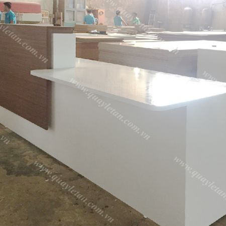 Quầy Lễ Tân Lệch Sơn QLTL S17